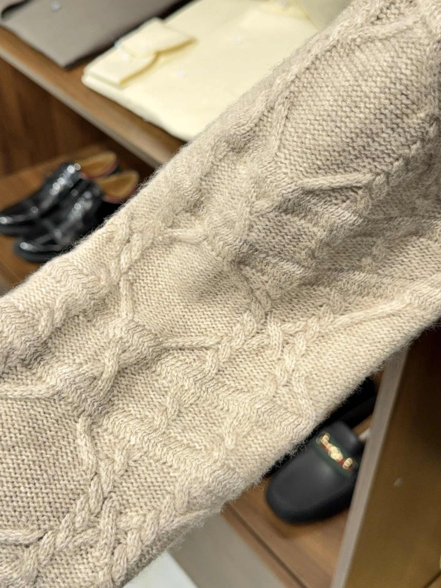 wg.luxury -- 4ior Extrafine Merino Wool oversized item:E-F501L1960H